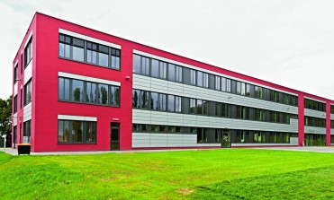 Phorms Campus Frankfurt Taunus, Bilinguales Gymnasium